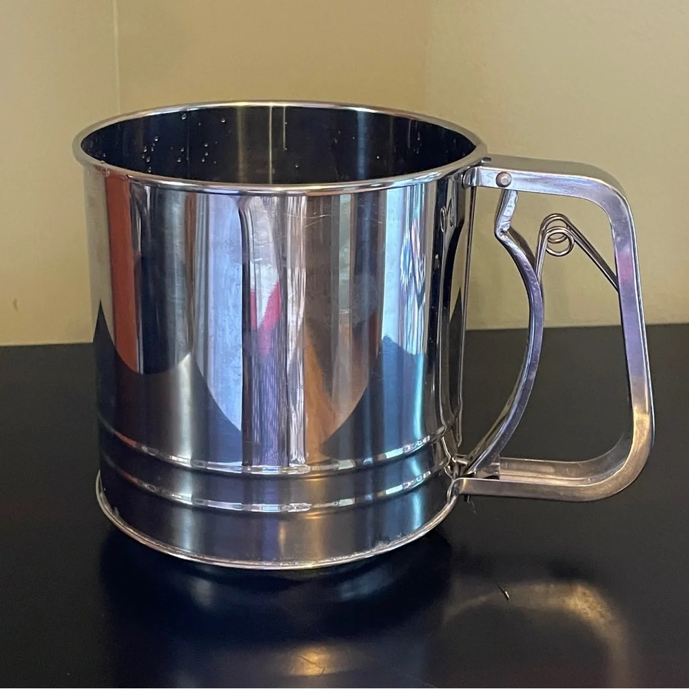 Triple Mesh Stainless Steel Flour Sifter - 5 Cup